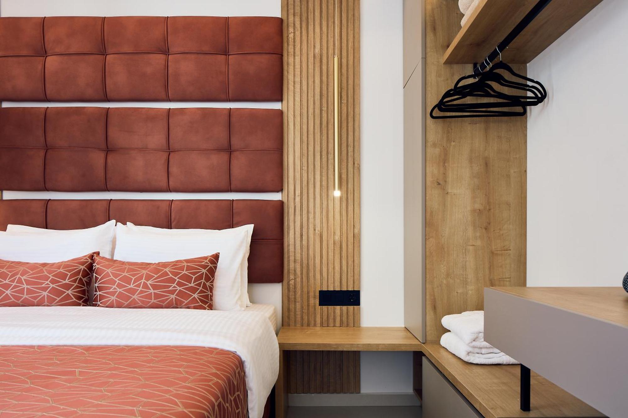 Grande Madonna Luxury Boutique Suites Rétino Habitación foto
