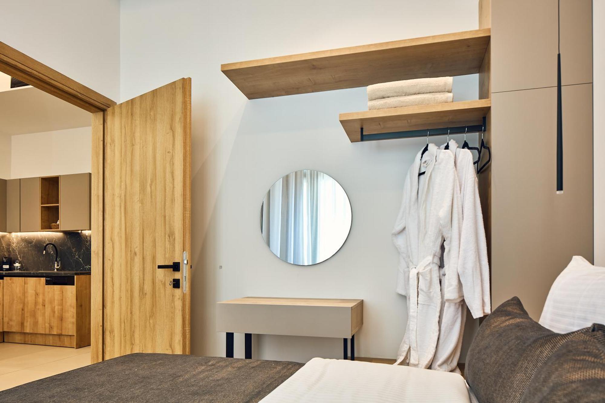 Grande Madonna Luxury Boutique Suites Rétino Habitación foto