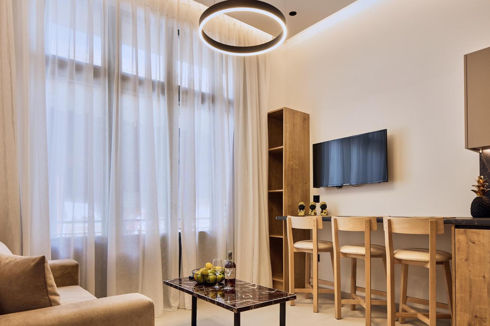 Grande Madonna Luxury Boutique Suites Rétino Habitación foto