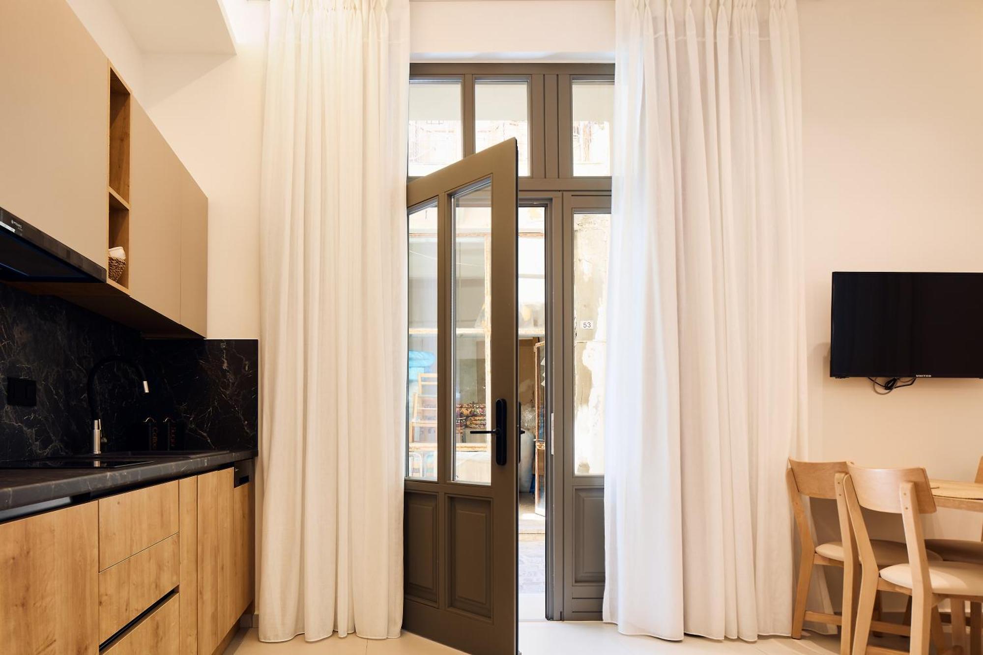 Grande Madonna Luxury Boutique Suites Rétino Habitación foto